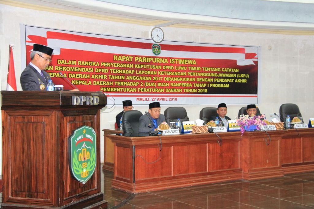 DPRD Luwu Timur Serahkan Rekomendasi LKPJ Bupati Luwuraya