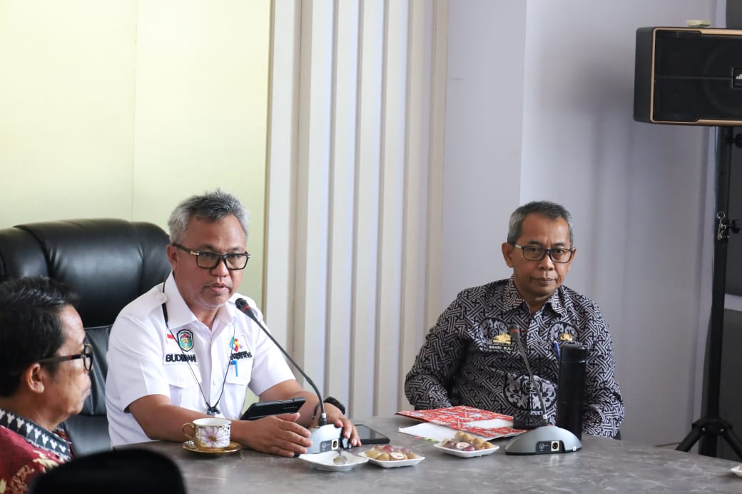 Bupati Budiman Harap Serapan APBD Tahun 2023 Lebih Baik Dari 2022 ...