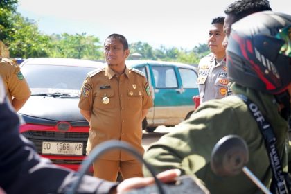 Bupati Luwu Timur Irwan Bachri Syam mendukung usulan penambahan kuota BBM subsidi setelah antrean BBM dinilai telah mengganggu aktivitas warga dan pemerintahan (Sumber: Dinas Kominfo SP Luwu Timur)