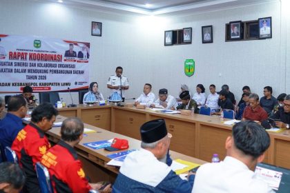 Rakor penguatan sinergi pemerintah dan organisasi kemasyarakatan di Kabupaten Luwu (Sumber: /mediacenter.luwukab.go.id)