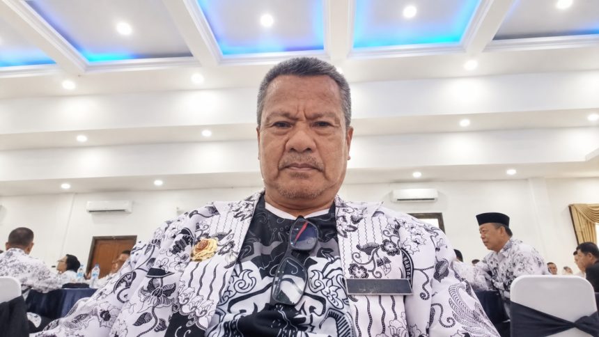 Ketua PGRI Kabupaten Luwu Timur, Sunarto (Ist)
