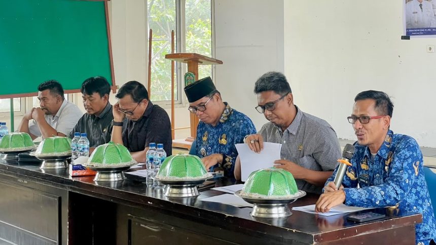 Anggota DPRD Luwu Timur, Andi Surono S., menekankan pentingnya aspirasi masyarakat dan pemerataan pembangunan dalam penyusunan Ranperda APBD Tahun Anggaran 2027 saat kegiatan monitoring di Tomoni Timur.